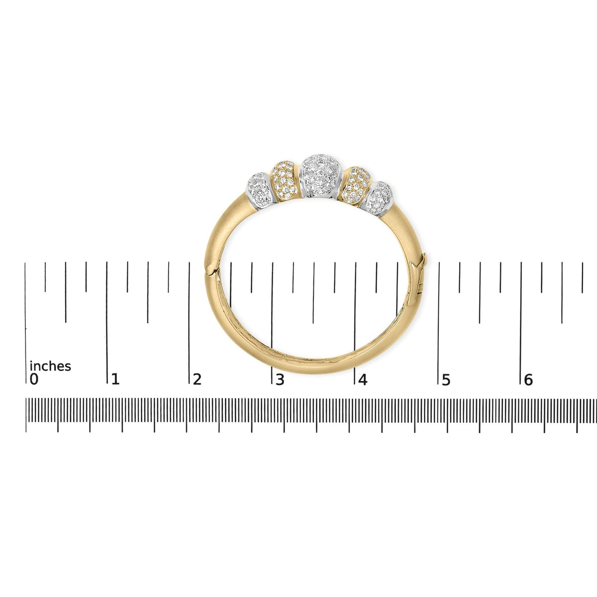 18K Gold 6.00 Cttw Diamond Graduating Dome Bangle Bracelet (G-H Color, VS2-SI1 Clarity)