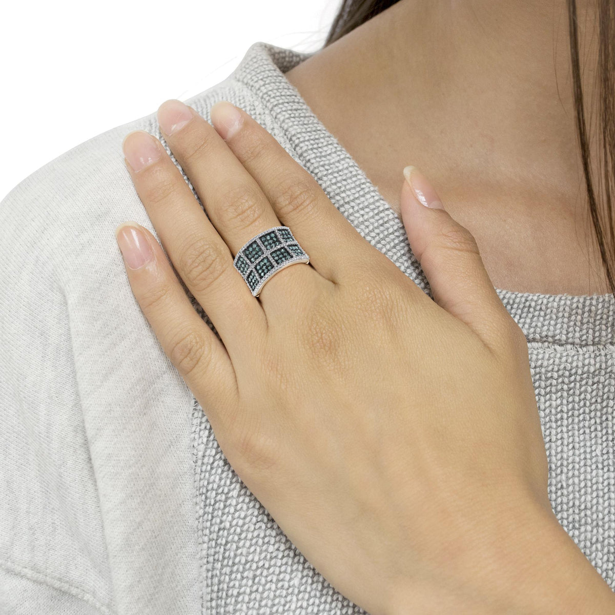 14K White Gold White and Treated Blue Diamond Cocktail Ring (1 1/2 Cttw, H-I Color, I1-I2 Clarity) - JackiEaslick