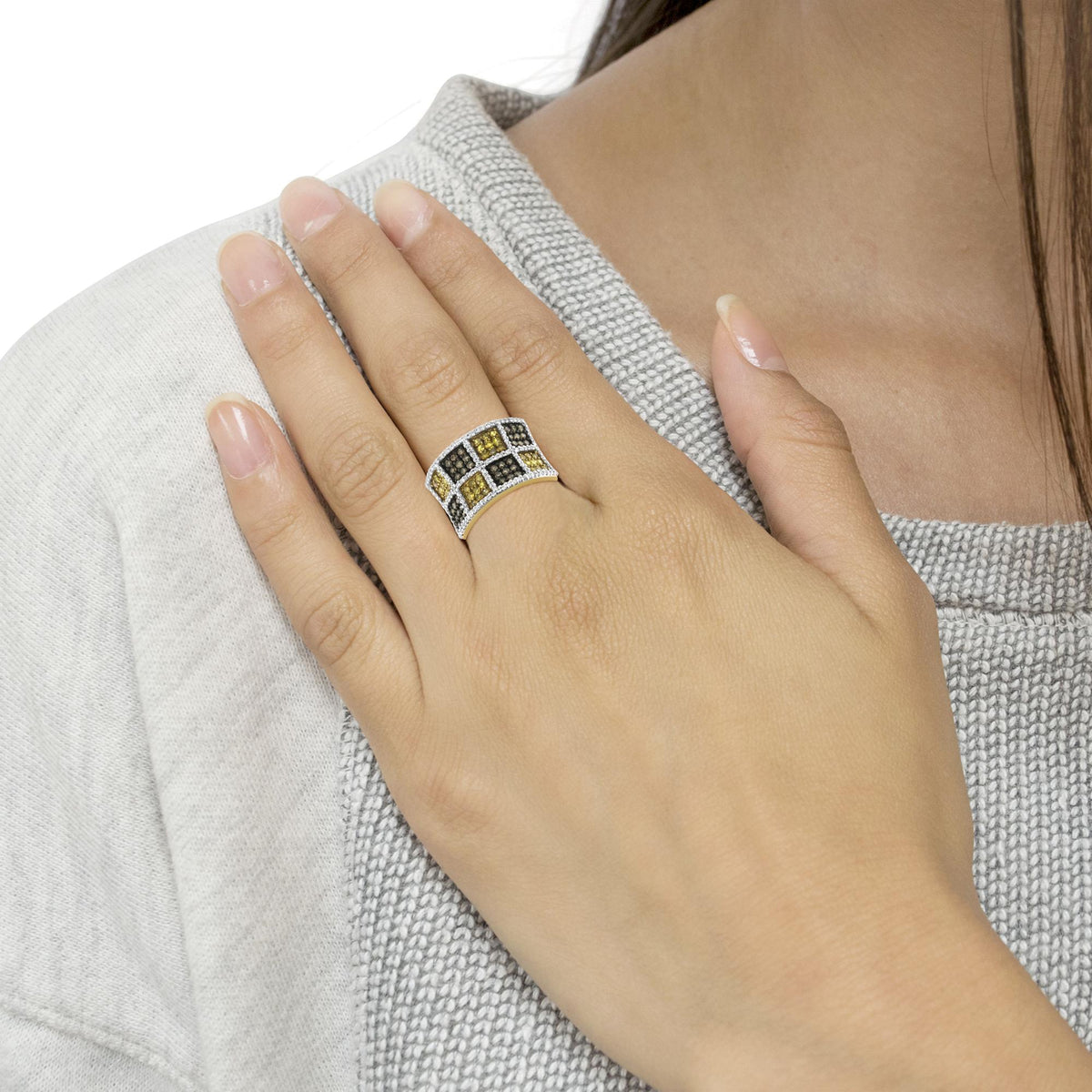 14KT Yellow Gold Champagne, Yellow and Round Diamond Band Ring (1 1/2 cttw, H-I Color, I1-I2 Clarity) - JackiEaslick