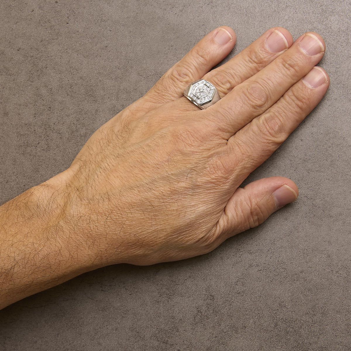 Men's .925 Sterling Silver 1/2 Cttw Multi-Diamond Hexagon Frame Ring (I-J Color, I3 Clarity)