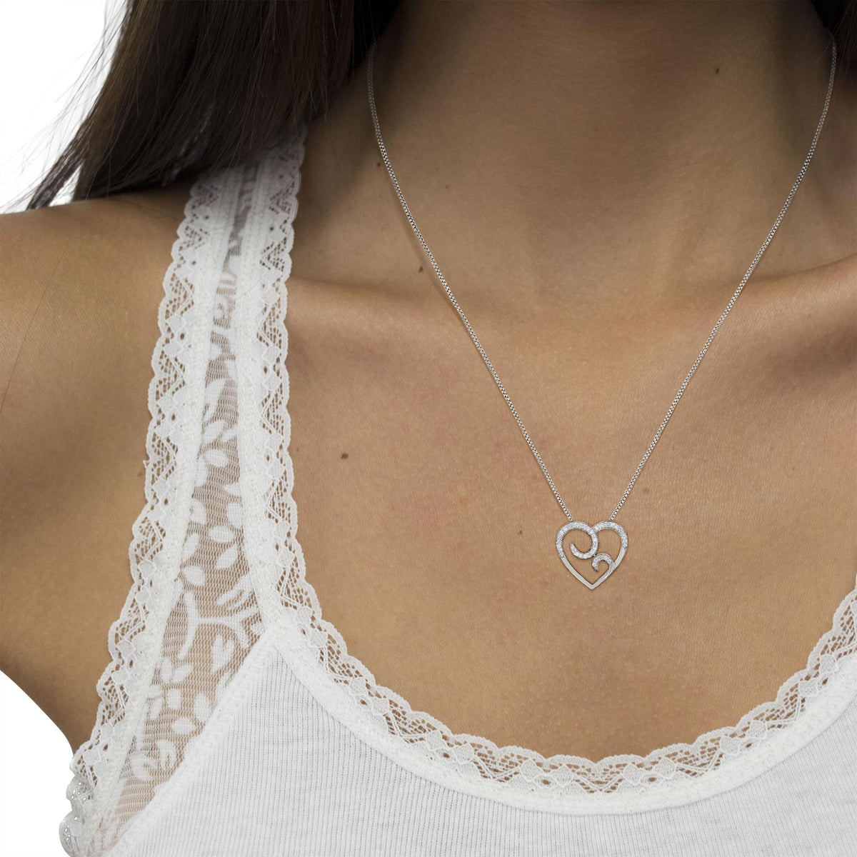 .925 Sterling Silver 1/4 cttw Round Diamond Heart Pendant Necklace (H-I, I1-I2)