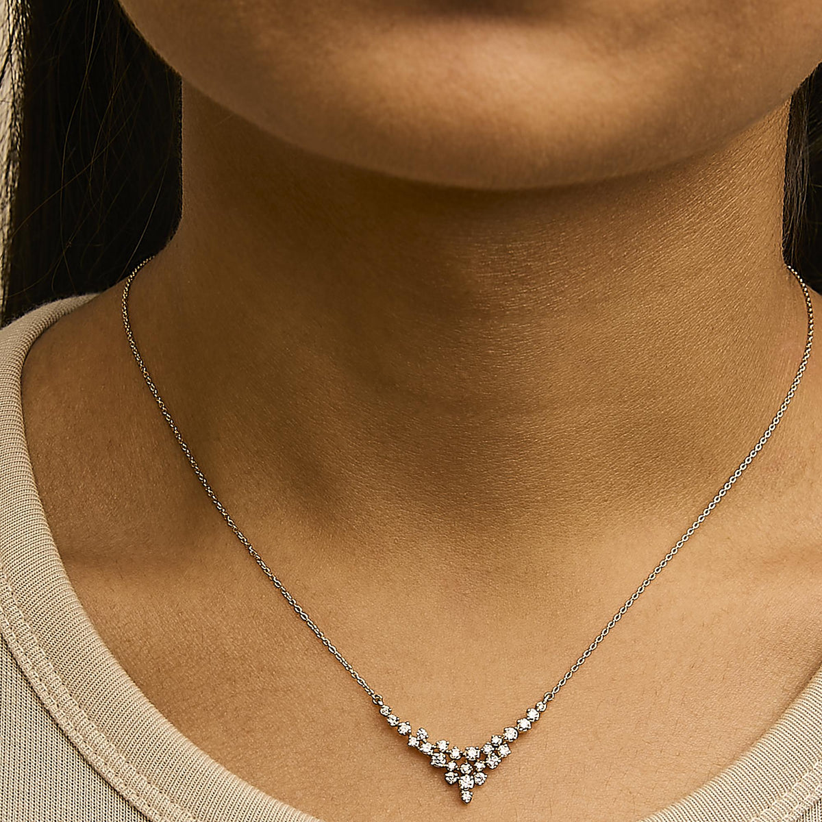 14K Yellow Gold 1/2 Cttw Diamond Scattered "V" Necklace (I-J Color, SI2-I1 Clarity) - 18" Inches